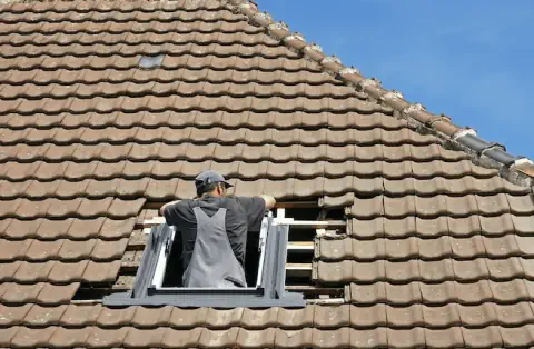 Pose de velux - Saint-Christophe-du-Ligneron